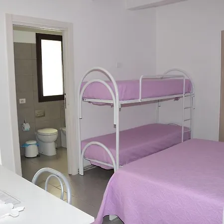 Πανσιόν Ittiturismo L'ancora 3*